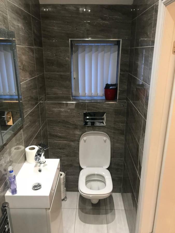 88 Anfield Road Bed and Breakfast Λίβερπουλ Εξωτερικό φωτογραφία